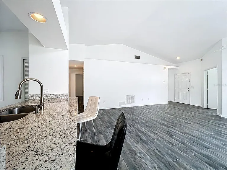 5716 Delano Ln — Photo 19