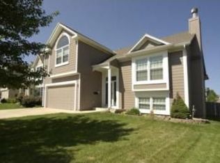 14854 S Summit St, Olathe, KS 66062