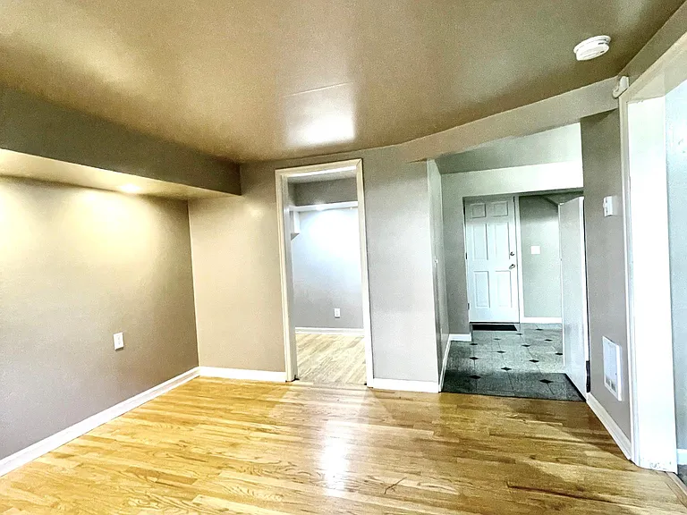 901 N M St #4 — Photo 4