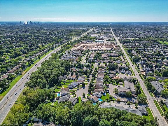 5th image of 3364 Montrose Rd #108
