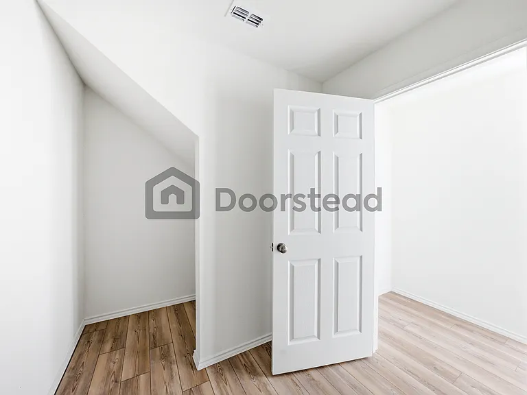 5530 Agalinis Ave — Photo 7