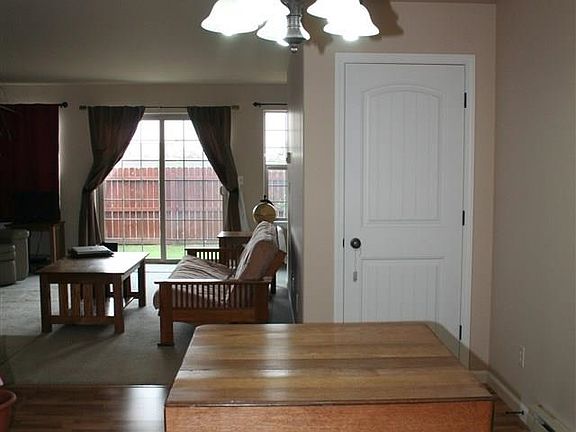 5th image of 1110B Biehl Dr