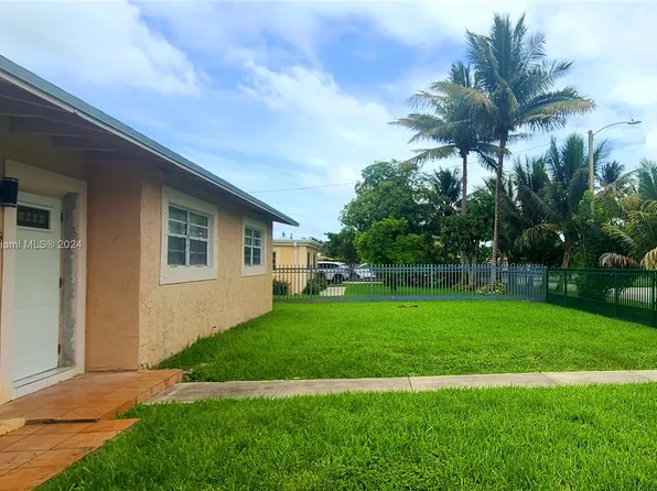 125 NE 193rd St, Miami, FL 33179