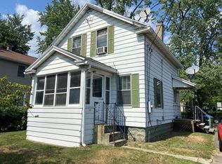 181 Davis St, Springfield, MA 01104