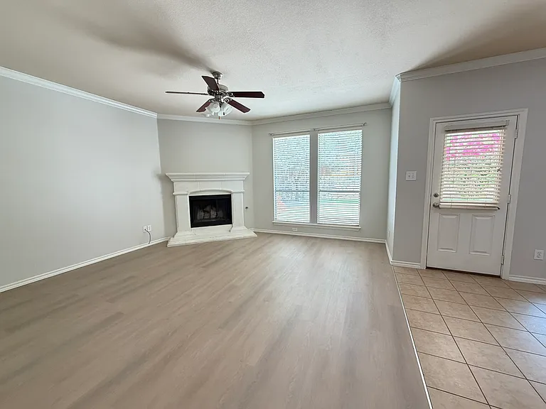 2105 Laurel Forest Dr — Photo 7