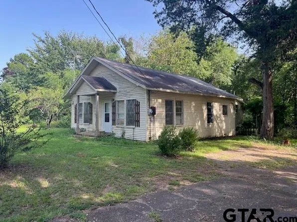 655 Jefferson St, Pittsburg, TX 75686