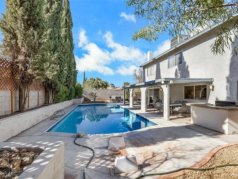 3225 Mountain Spring Rd — Photo 33