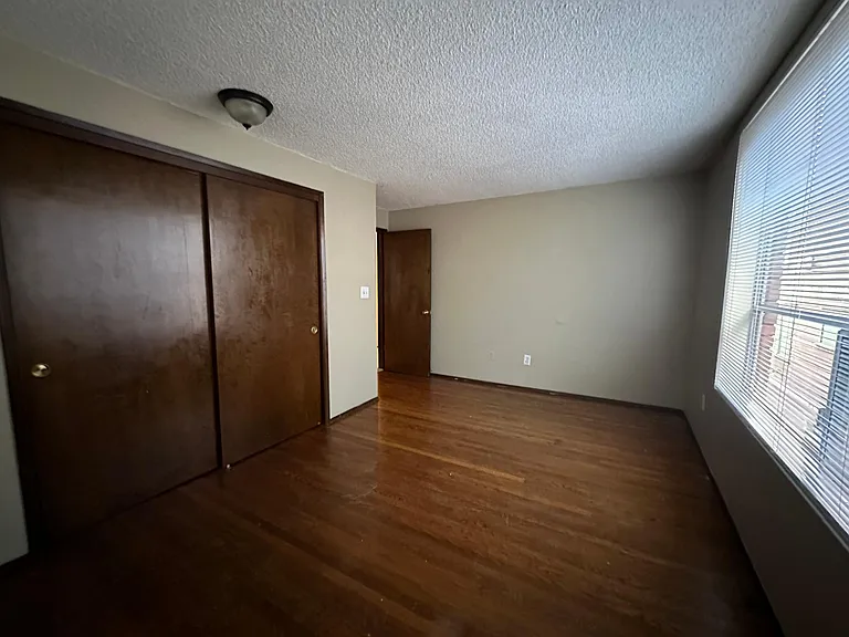 602 Melrose Ave E #202 — Photo 14
