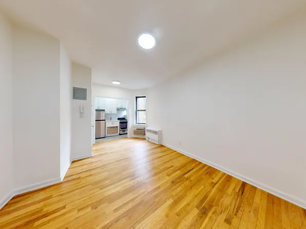 336 East 90th Street image 1 of 6