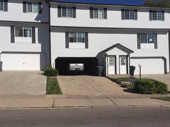 803 Sioux Dr, Evanston, WY 82930