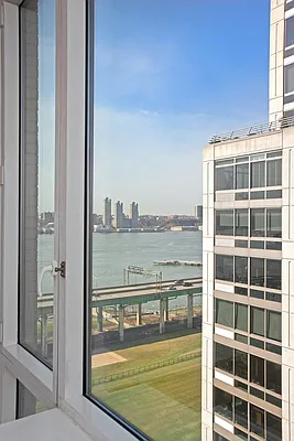 Rented by Nest Seekers International | media 19