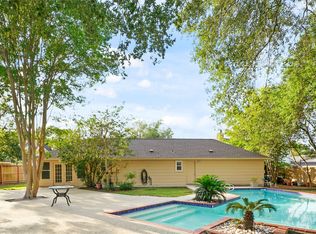11804 Westmere Dr, Houston, TX 77077