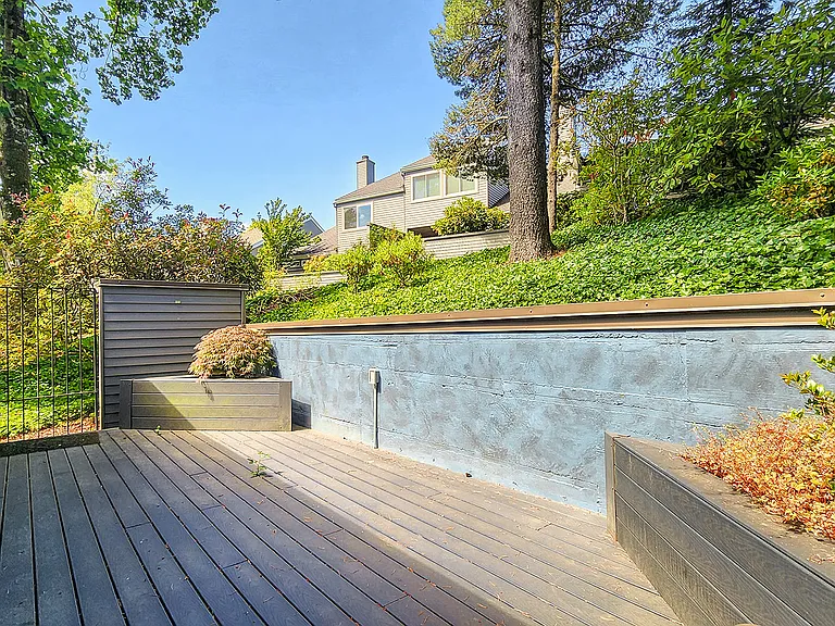 37 Greenridge Ct #TOWNHOUSE — Photo 18