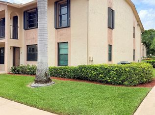 9466 Boca Cove Cir APT 305, Boca Raton, FL 33428