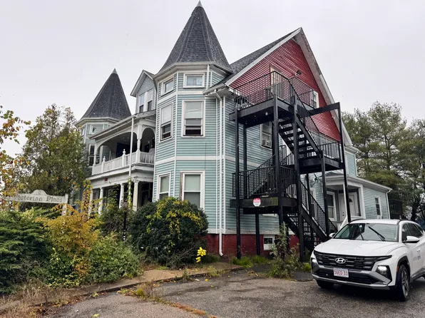 41 Pleasant St Unit 1, Attleboro, MA 02703