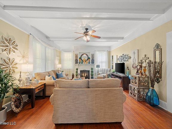 4th image of 509 Jackson Ave