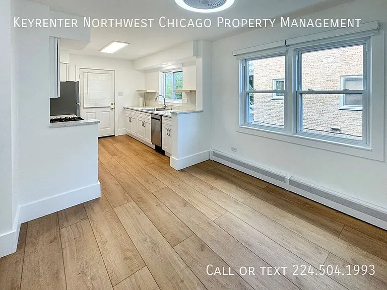 332 N Smith St #1 — Photo 7