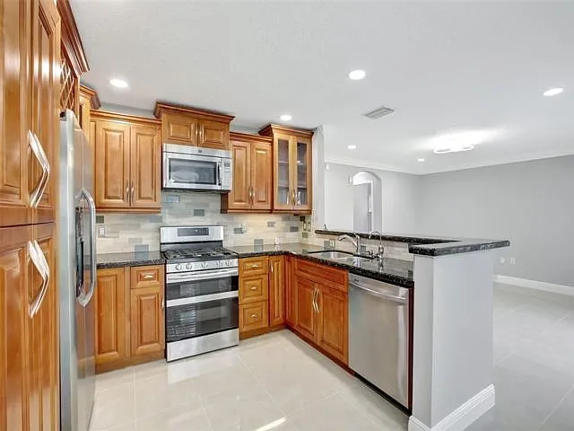 2355 NW 138th Dr — Photo 18