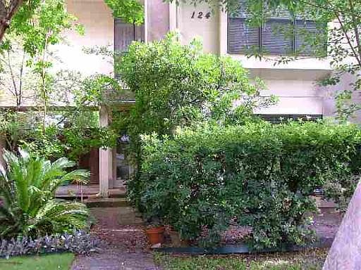 1st image of 124 MONTCLAIR DR #124
