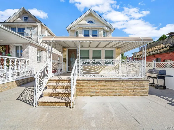 9427 208th Street, Queens Village, NY 11428