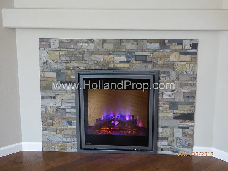 18390 Annamae Ln — Photo 4