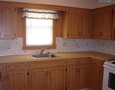 5th image of 5153 E 113th St