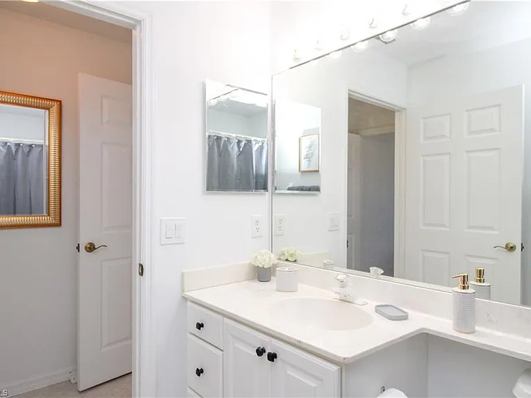 5645 Whisperwood Blvd #504 — Photo 47