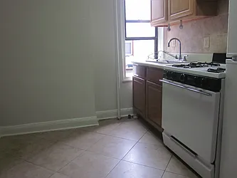 Rented by Broadway International Realty Corp