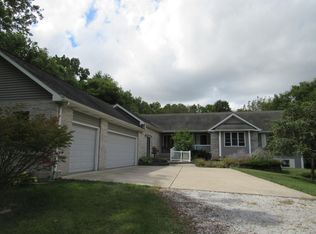 820 N 625 E, Westville, IN 46391