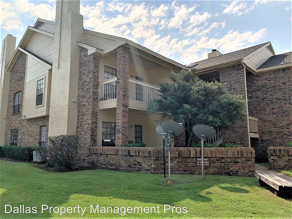 1st image of 3110 Devonshire Dr APT 218