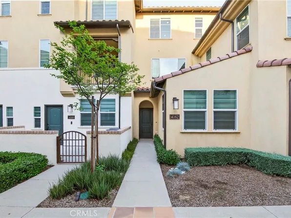 14162 Bay St, La Mirada, CA 90638