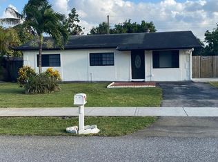 4360 NW 61st St, North Lauderdale, FL 33319