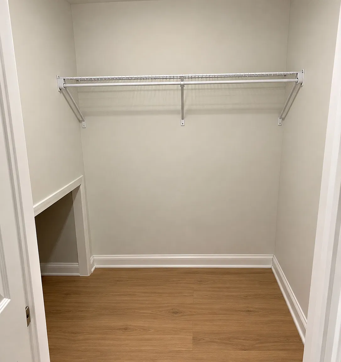 3 bed, 2248 sqft, $3,200 — Photo 4