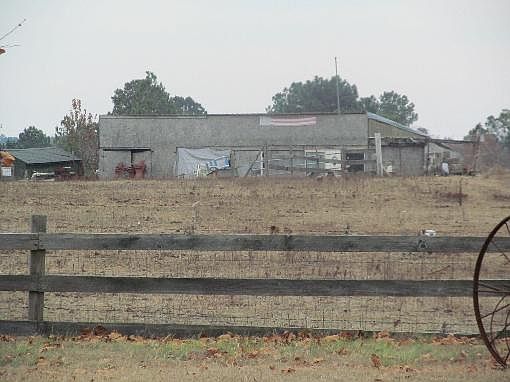 1st image of 18127D Highway 1