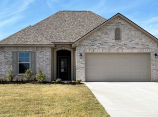 646 Hilltop Cir, Shreveport, LA 71107
