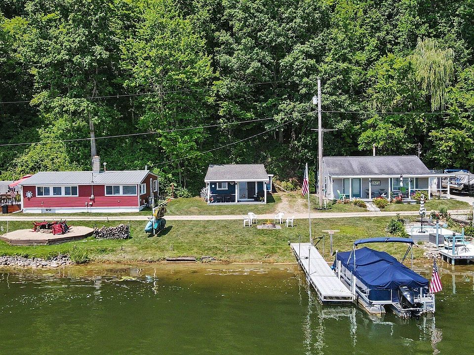 1st image of 2441 Bristol Lake Rd