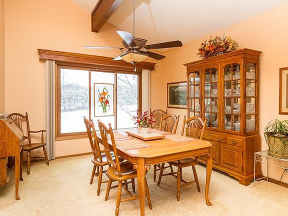 5th image of 2045 Tamarack Dr
