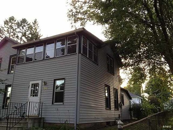 3rd image of 406 New York Ave