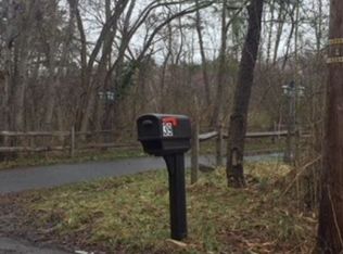 39 Westley Rd, Old Bridge, NJ 08857