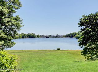 639 Beacon Blvd, Sea Girt, NJ 08750