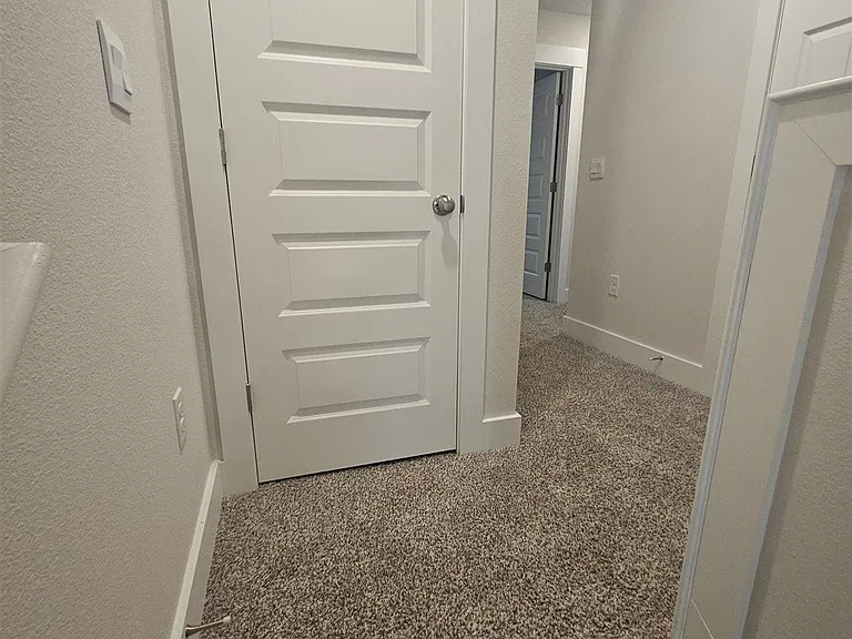 9433 Nature Creek Ln — Photo 15