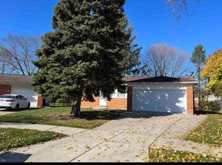 31723 Stricker Dr, Warren, MI 48088