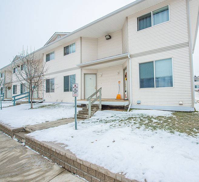 Spruce Grove Apartment for rent - 2 Bedrooms — photo 48