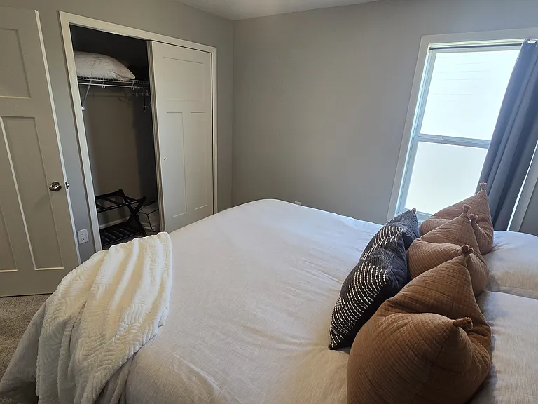 Upper Bdrm 3