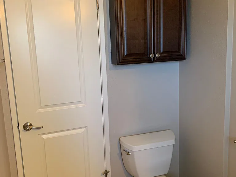 9030 Swinton Ave — Photo 21