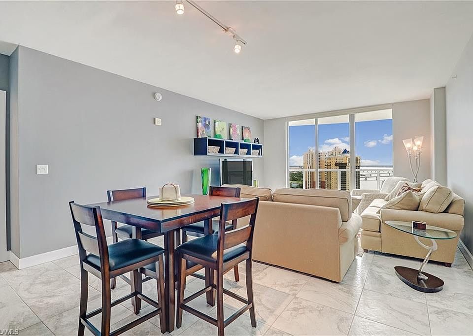 Home For Sale In Oasis