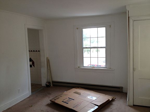 4th image of 510 NW Ferris Ave APT B