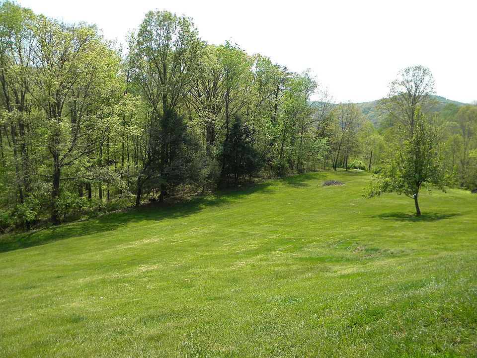 1st image of 422 Clemmer Dr