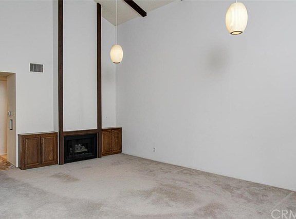 4th image of 170 N Grand Ave APT 304