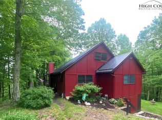 189 Walking Stick Rd, Grassy Creek, NC 28631